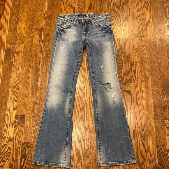 Vigoss Denim - Vigoss 3 Fit and Flare Bootcut Jean Denim Pant Distressed Knees Ripped Details